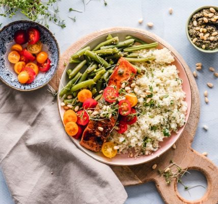Salmon and quinoa dish